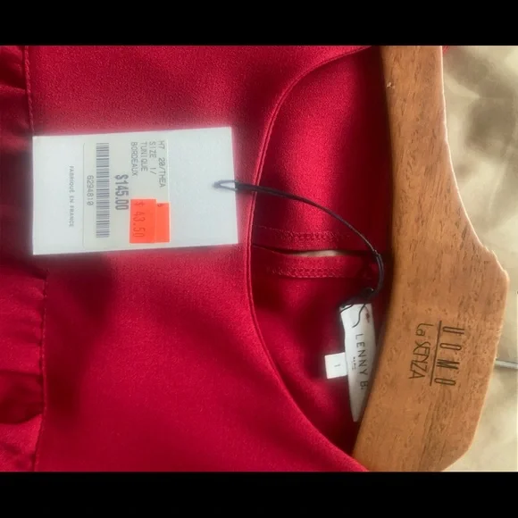 Top - Picture 4 of 7